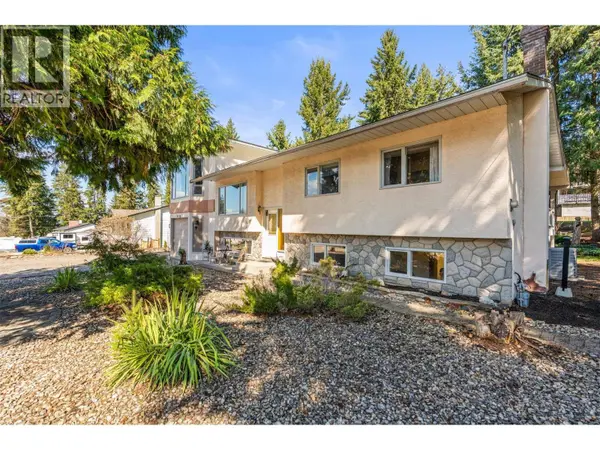 3419 Larch Drive, Armstrong, BC V4Y0S8