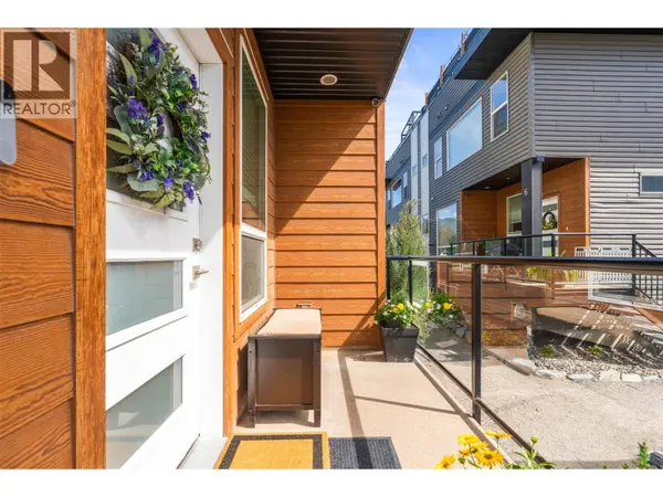 1804 46 AVE #4, Vernon, BC V1T3P5