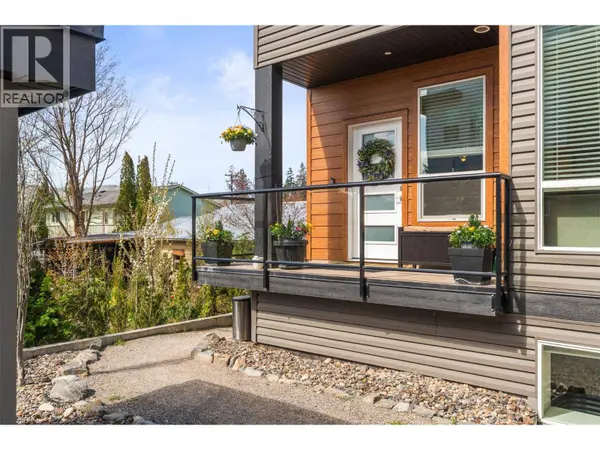 1804 46 AVE #4, Vernon, BC V1T3P5