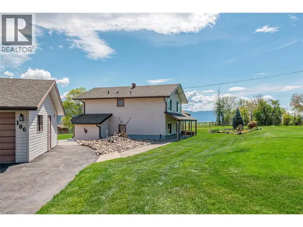 186 Stepping Stones Crescent, Spallumcheen, BC V1H1X2
