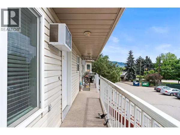 4202 Alexis Park DR #232, Vernon, BC V1T6H3