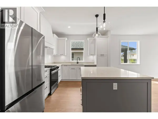 2459 Bradley DR #101, Armstrong, BC V4Y0Y4