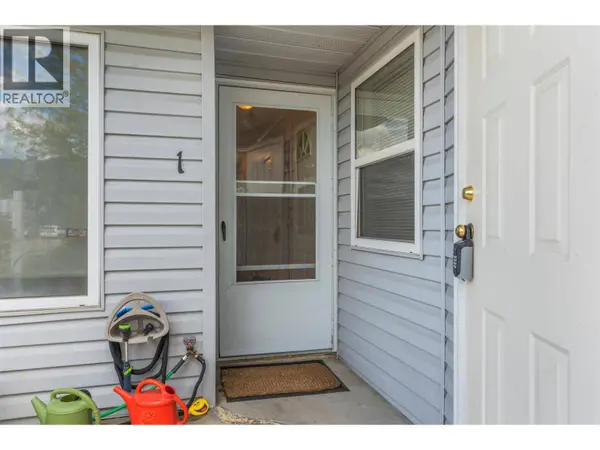 2435 Pleasant Valley RD #1, Armstrong, BC V4Y2A3