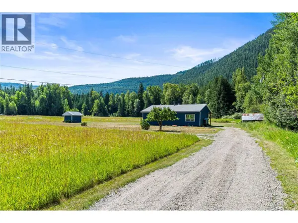1370 Creighton Valley Road, Lumby, BC V0E2G1