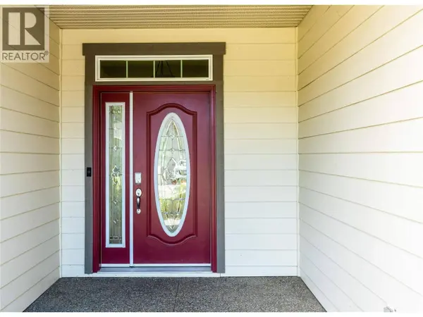 3404 McKechnie Drive, Armstrong, BC V4Y0X6