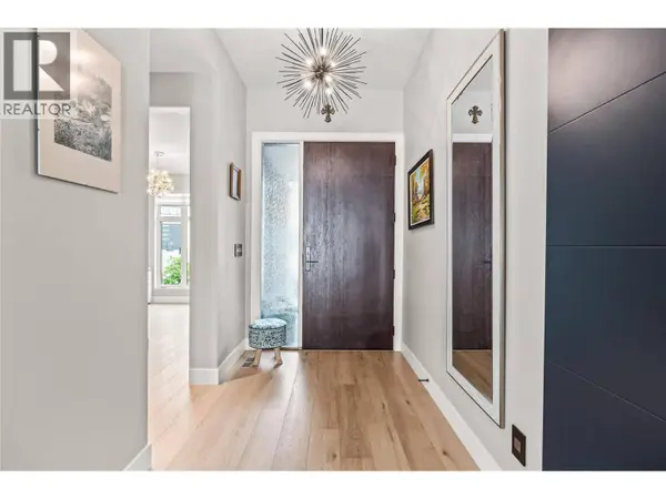 9814 Beacon Hill Crescent, Lake Country, BC V4V0A9