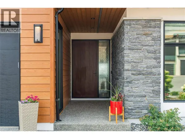9814 Beacon Hill Crescent, Lake Country, BC V4V0A9