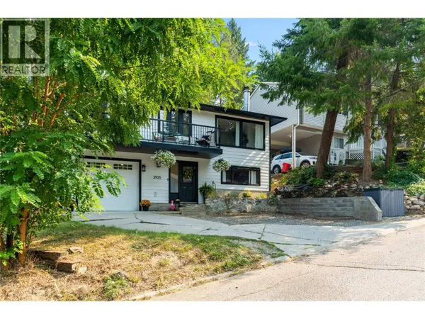 3925 Highland Park Crescent, Armstrong, BC V4Y0K2