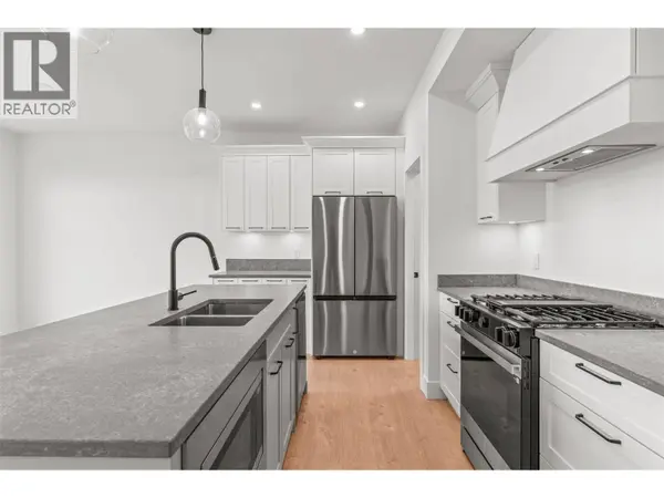 2467 Bradley DR #101, Armstrong, BC V4Y0Y4