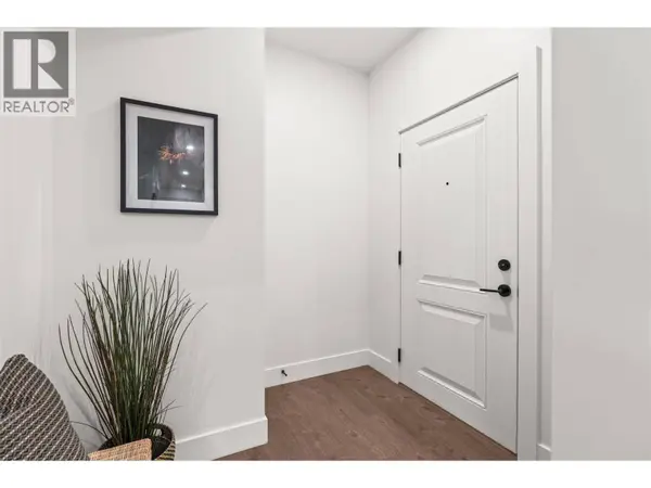2467 Bradley DR #102, Armstrong, BC V4Y0Y4