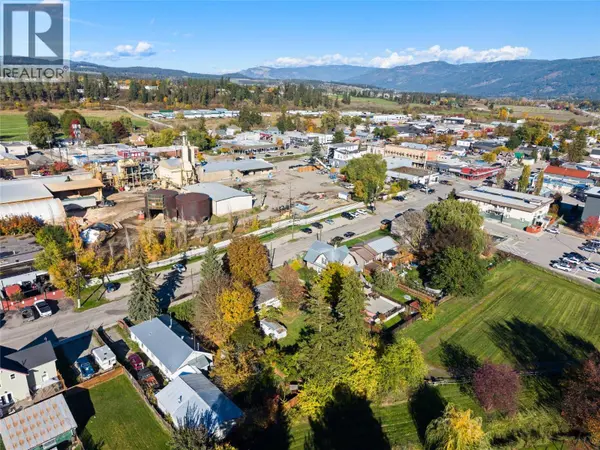 2865 Patterson Avenue, Armstrong, BC V0E1B0