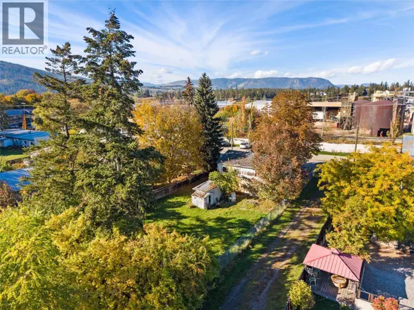 2865 Patterson Avenue, Armstrong, BC V0E1B0