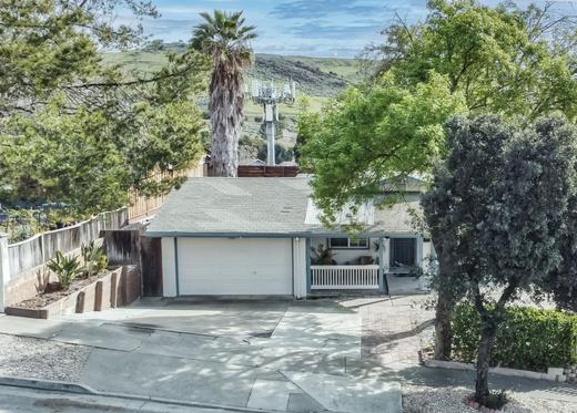 4864 Snow Drive-04