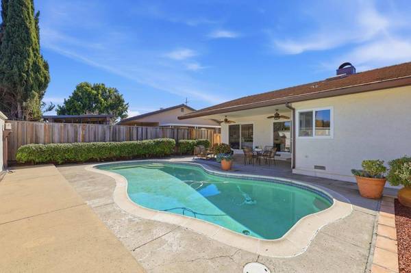 1638 Corte De Callas, San Jose, CA 95124