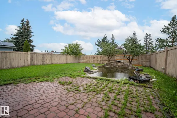 11421 118 ST NW, Edmonton, AB T5G 3J3