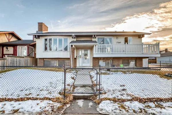 7160 Temple DR NE, Calgary, AB T1Y 4E7