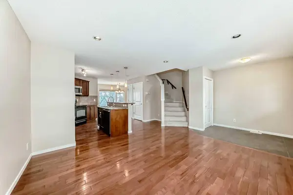 46 Panatella HL NW, Calgary, AB T3K 0B6