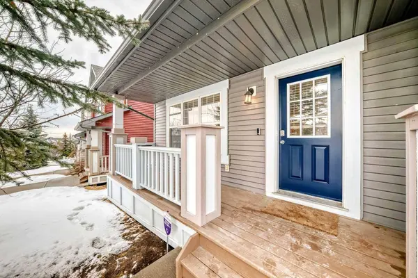 46 Panatella HL NW, Calgary, AB T3K 0B6