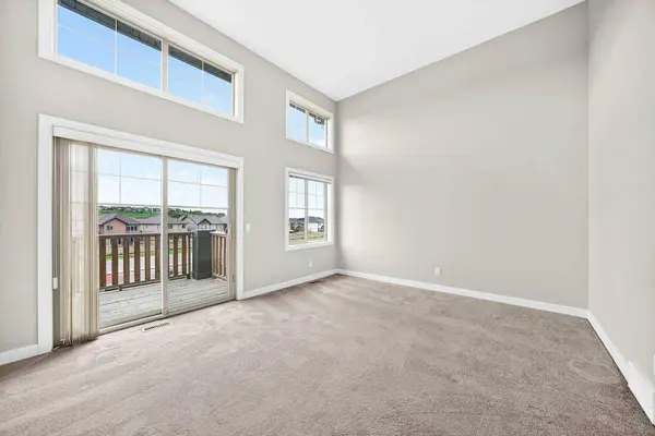 132 Sage Hill GRV NW, Calgary, AB T3R 0Z8