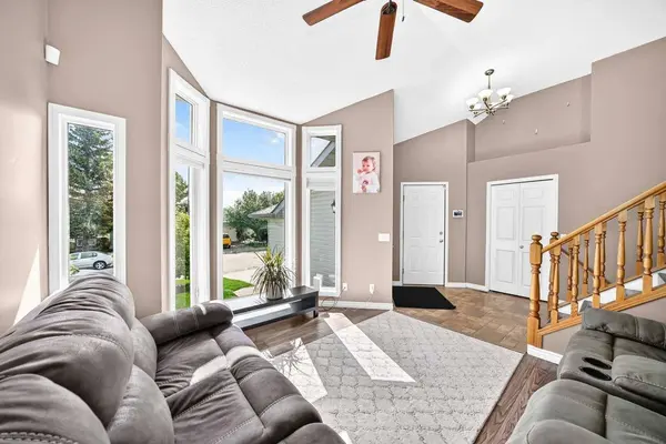 47 Harvest Glen Rise NE, Calgary, AB T3K4C1
