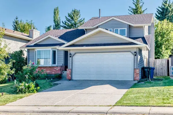 63 Millpark RD SW, Calgary, AB T2Y 2N6