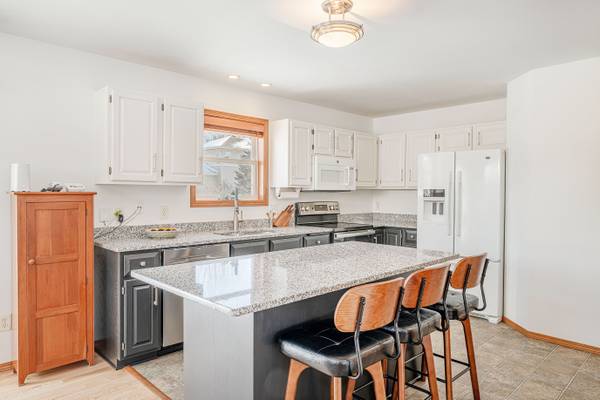 Madison, WI 53718-3207,601 Aztalan Dr