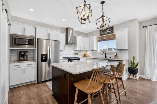 7708 Catchfly Ln, Deforest, WI 53532-2403