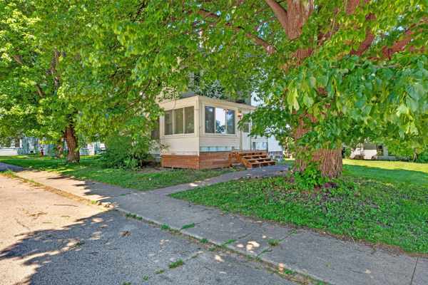 W2998 Approach St, Doylestown, WI 53928-7113