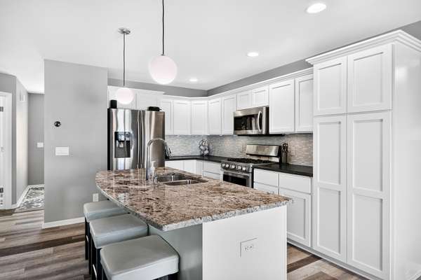 4716 Catalina Pkwy, Mcfarland, WI 53558-8771
