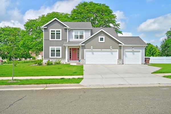 507 S Dewey Ave, Jefferson, WI 53549-2138