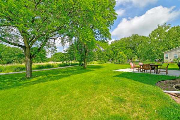 507 S Dewey Ave, Jefferson, WI 53549-2138