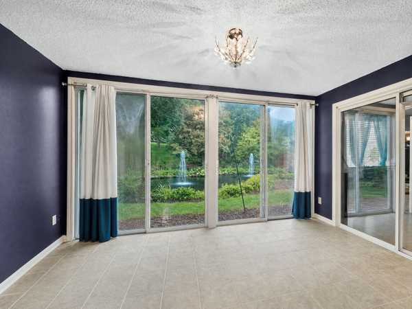 75 Golf Pkwy #C, Madison, WI 53704-7025