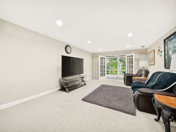 75 Golf Pkwy #C, Madison, WI 53704-7025