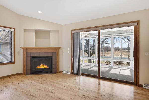 5703 W OPEN Meadow, Mcfarland, WI 53558