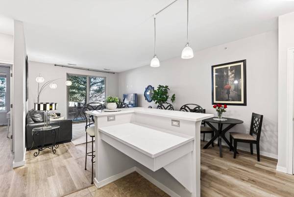 5196 SASSAFRAS Drive #105, Fitchburg, WI 53711