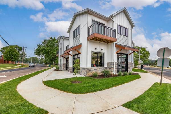 5411 Bashford Street #203, Mcfarland, WI 53558