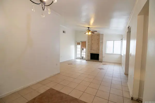 16618 Crested Butte St, San Antonio, TX 78247