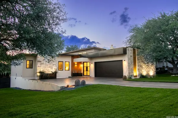 1527 Silent Hollow, San Antonio, TX 78260