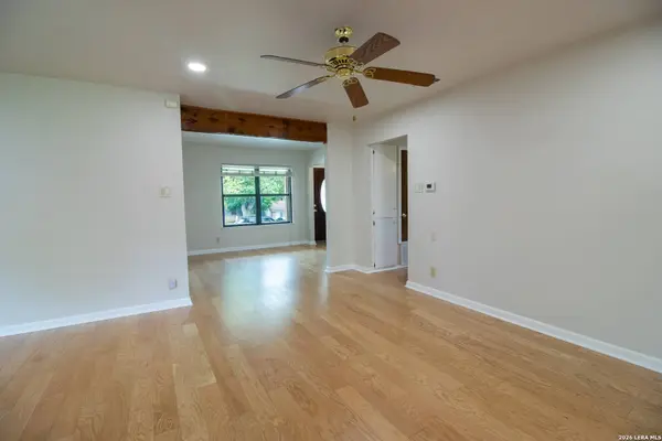 4514 CLEAR SPRING DR, San Antonio, TX 78217