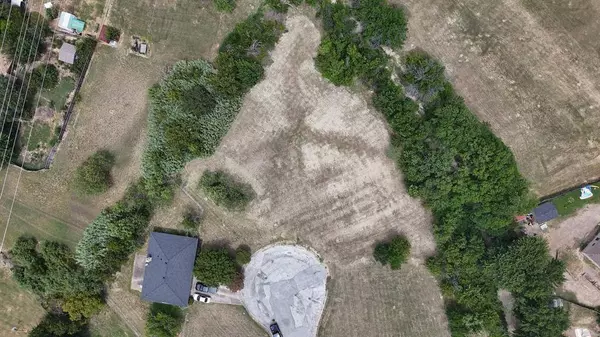 3310 Yorktown Drive, Forest Hill, TX 76140