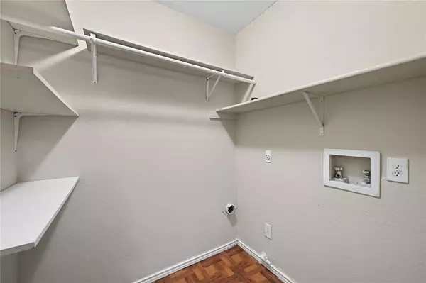 4327 Metronome Drive, Grand Prairie, TX 75052