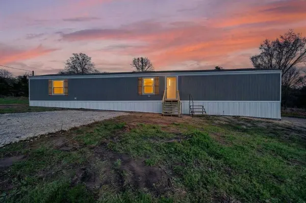 10895 Catfish Drive, Wills Point, TX 75474