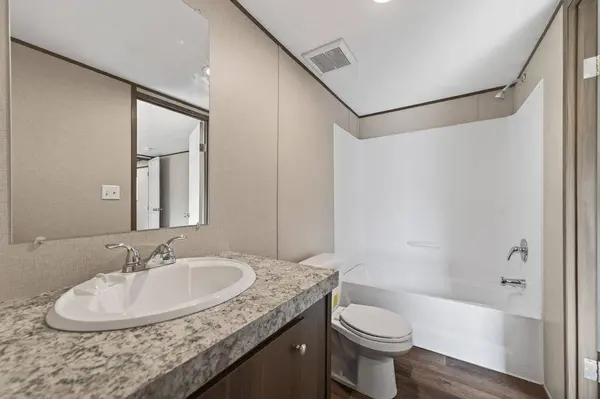 10895 Catfish Drive, Wills Point, TX 75474