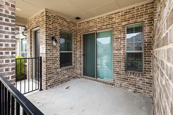 7227 Calistoga Lane, Grand Prairie, TX 75054