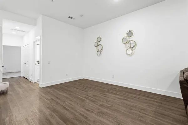 7227 Calistoga Lane, Grand Prairie, TX 75054