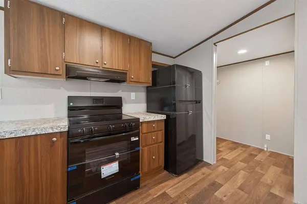 10895 Catfish Drive, Quinlan, TX 75474