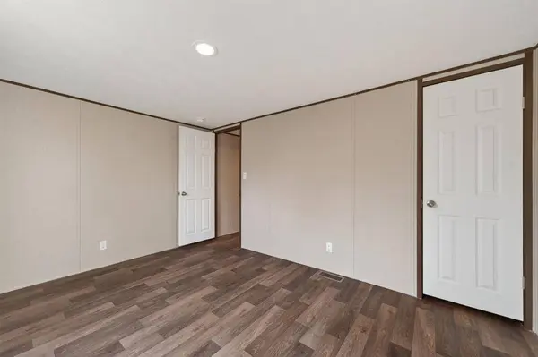 10895 Catfish Drive, Quinlan, TX 75474