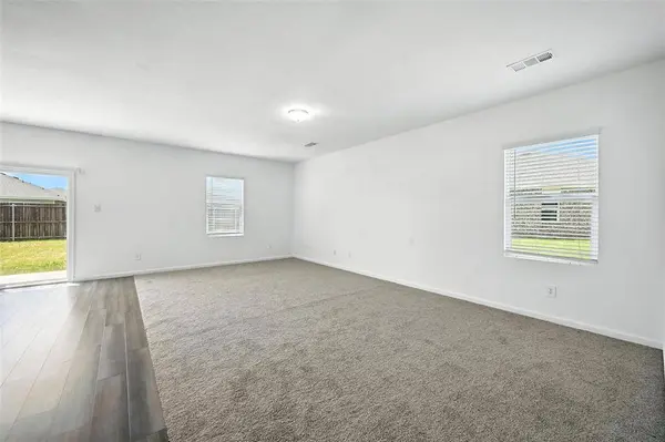 1637 Escondido Drive, Fort Worth, TX 76052