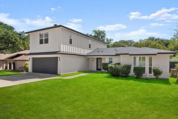 3409 Buckingham Drive, Arlington, TX 76015