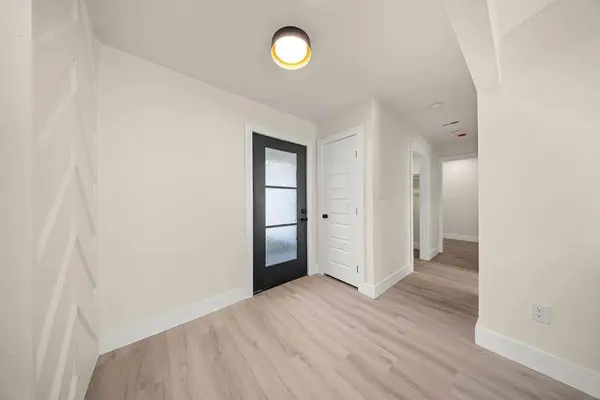 3409 Buckingham Drive, Arlington, TX 76015